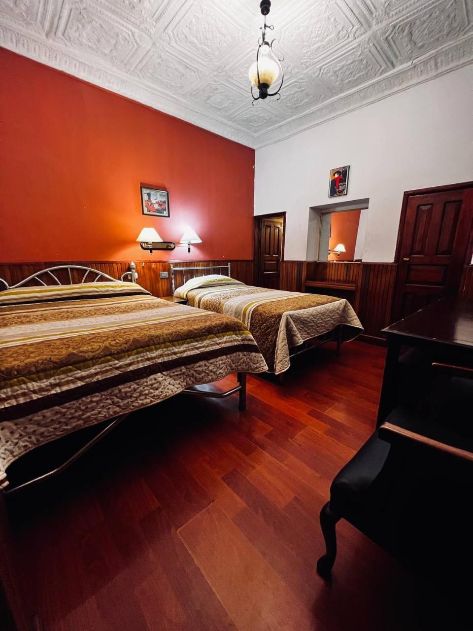 Hotel Metropolitano Loja Værelse billede